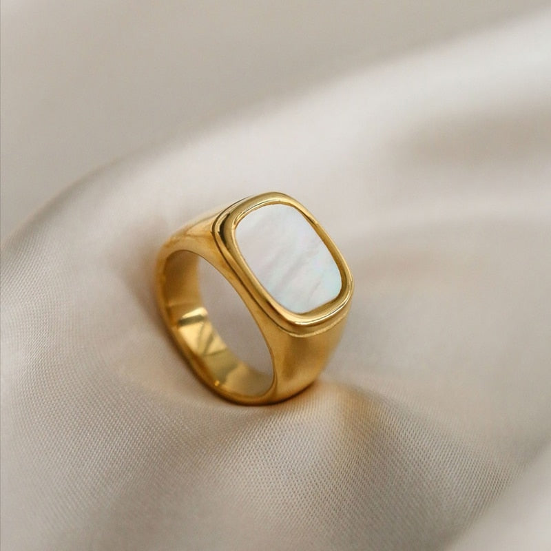 OPAL RING