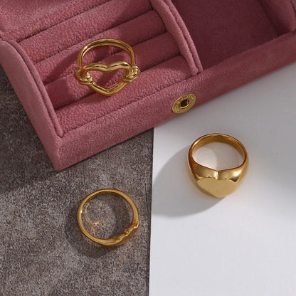 AMORA RING