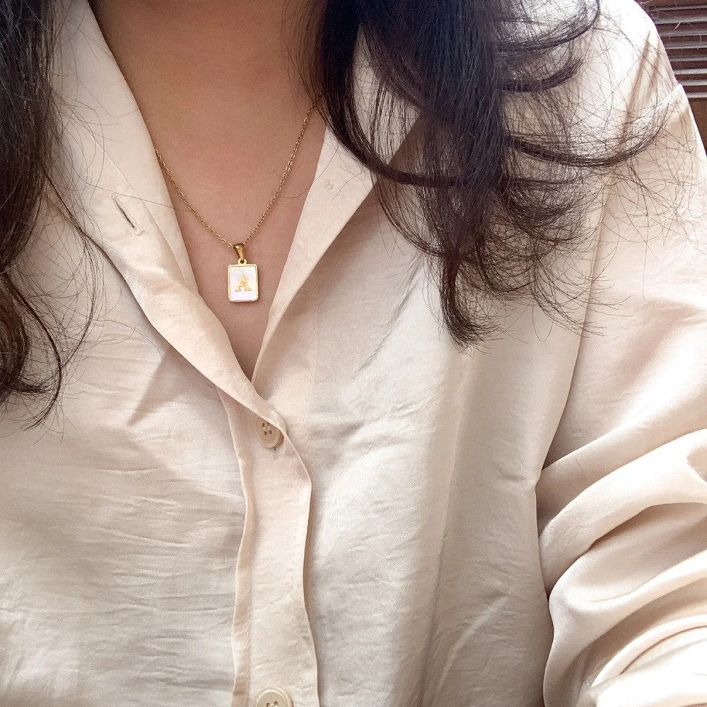 LUNA OPAL NECKLACE