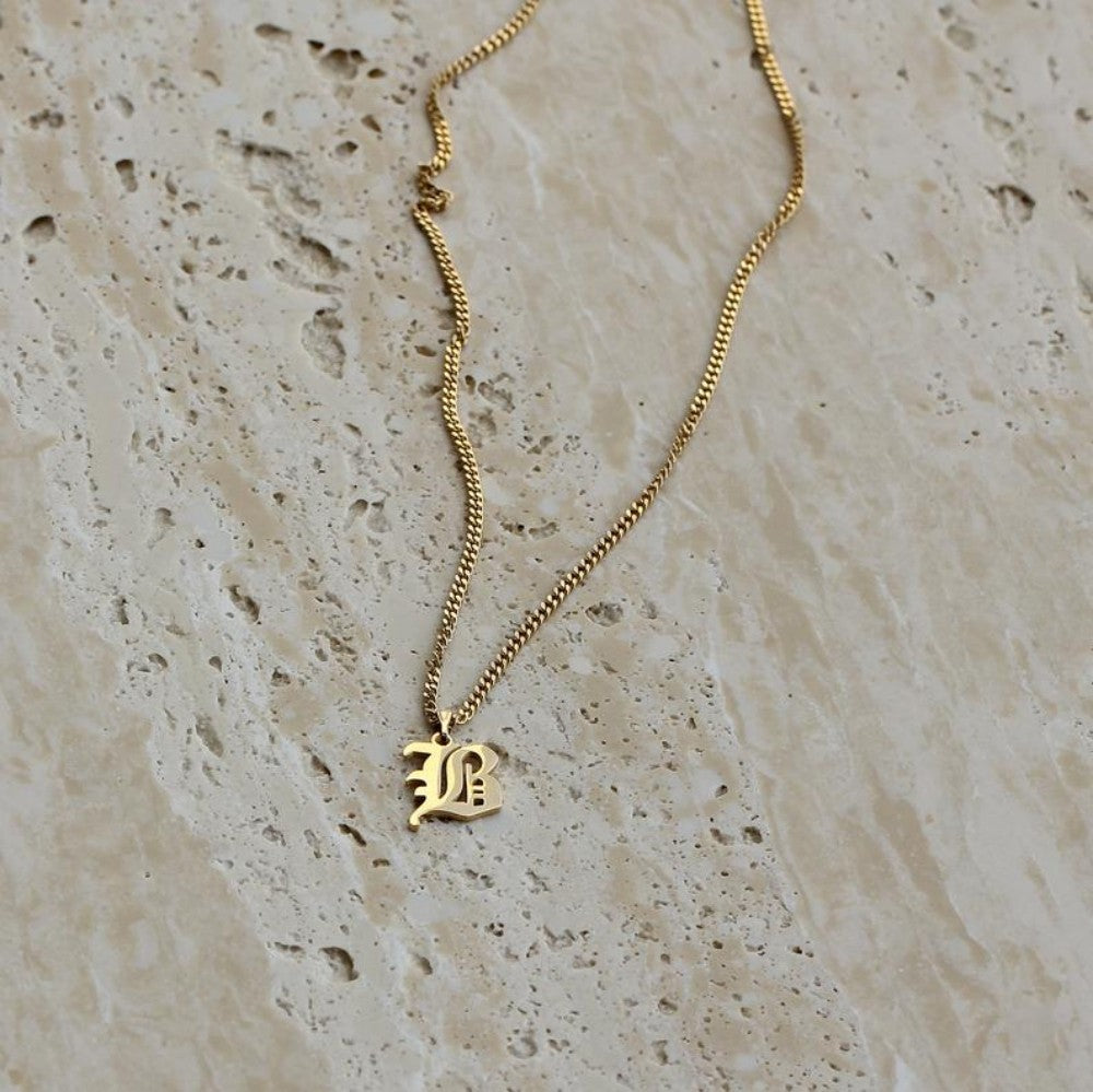 CAMILLE VINTAGE ENGLISH LETTER NECKLACE