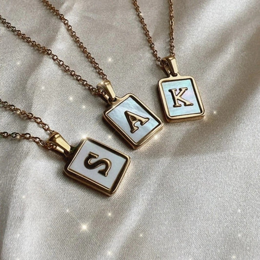 LUNA OPAL NECKLACE