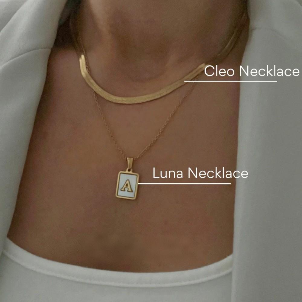 LUNA OPAL NECKLACE