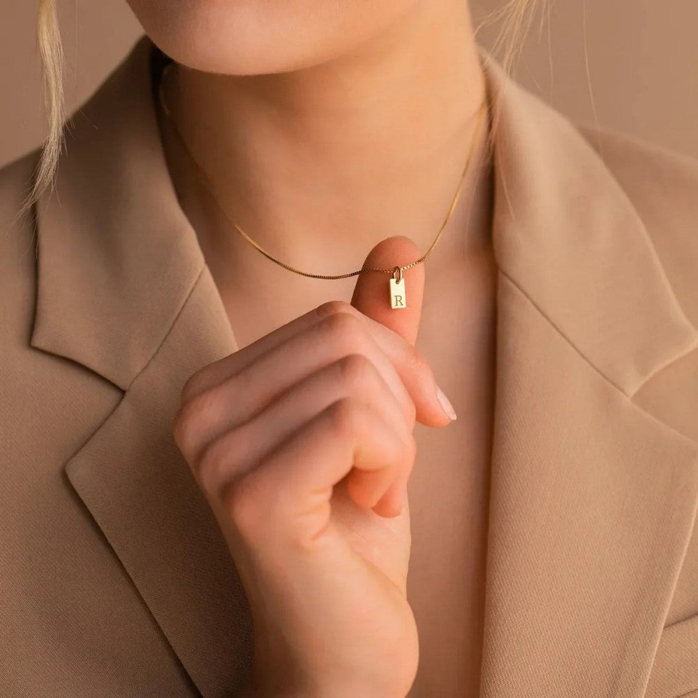 DAINTY TAG NECKLACE