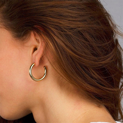 CLASSIC HOOP EARRINGS